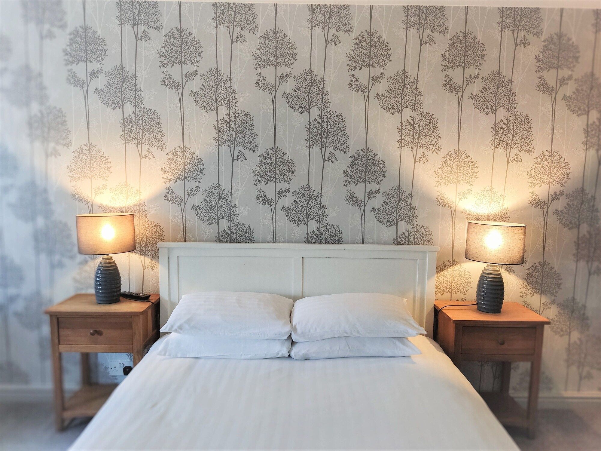 Woodcote Hotel - Ellesmere Port
