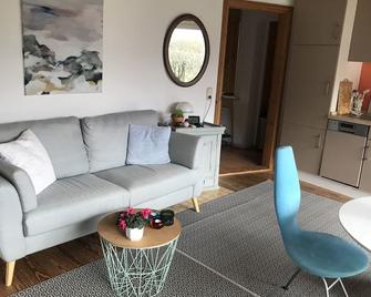 Gaestehaus Zwischen Meer Und Wald - Glucksburg - Вітальня