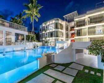 Sanya muguang · Luyin design beautiful house - Sanya - Piscine