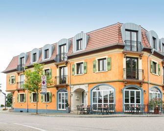Hotel Casa Rustica - Rust - Building