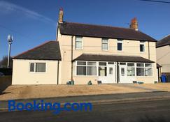 Dunelm House - Seahouses - Gebouw