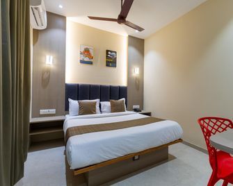Hotel Metroplex - Mumbai - Living room
