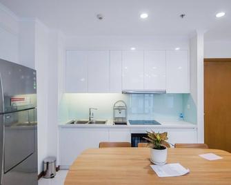 Vinhomes Central Park - Ho Chi Minh City - Kitchen