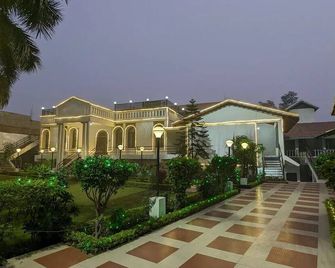 Banjara Resort - Singrauli - Building