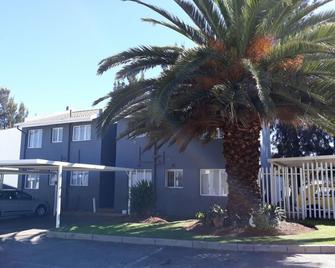 Palmar Hotel - Kempton Park - Budova