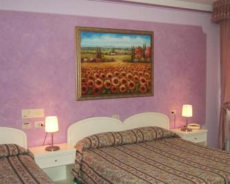 Hotel La Torre - Castiglione del Lago - Camera da letto