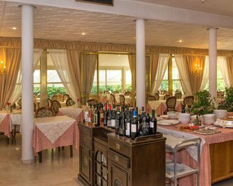 Hotel Verdemare - Pietrasanta - Restaurante