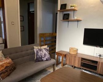 Tulivu House -2bedroom vacation home close to the beach - Dar Es Salaam - Sala