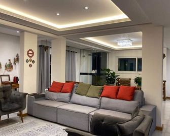 Hotel Golden Hills - Canela - Wohnzimmer