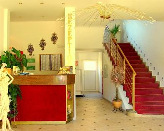 Hotel Krone - Alsfeld - Stairs