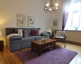 Morizan - Röbel/Müritz - Wohnzimmer