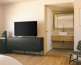 Solarena - Newport Beach - Quarto