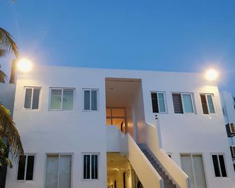 Hotel Lady Nina - Baler - Edificio