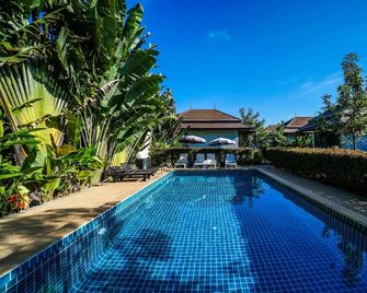 Himaphan Boutique Resort - Sakhu - Piscina