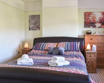 Holme Valley Cottage - Holmfirth - Bedroom
