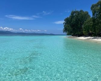 Wai Resort - Raja Ampat - Arefi - Strand