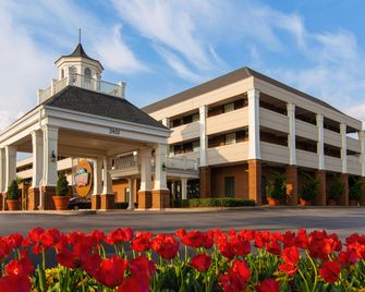 ذا إن آت أوبريلاند، أحد فنادق جايلورد - ناشفيل (تينيسي) - مبنى