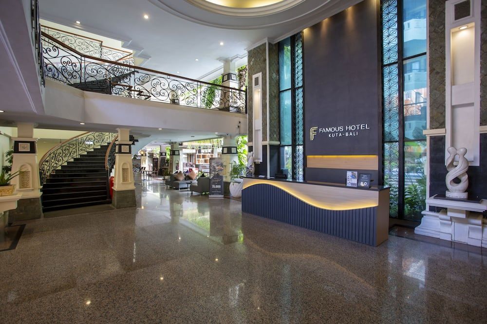 Famous Hotel Kuta