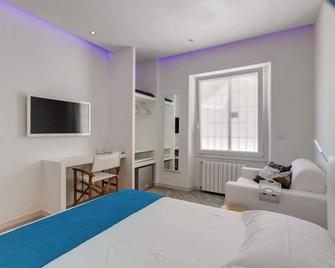 Piccolotel - Roma - Habitación