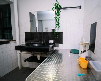 Gs Golden Star Hotel - Seri Kembangan