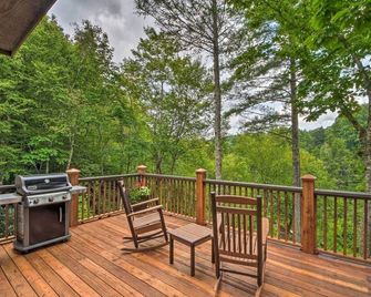 River Ridge Retreat - Sapphire - Balcón