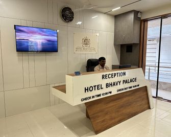 Hotel Bhavy Palace Junagadh - Jūnāgadh - Recepción