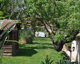 Lou Pin dou Papet - Roquevaire - Vista del exterior