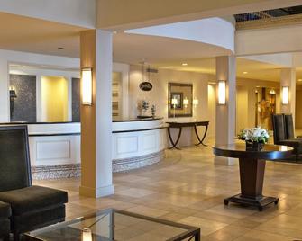 Delta Hotels by Marriott Bessborough - ססקאטון - דלפק קבלה