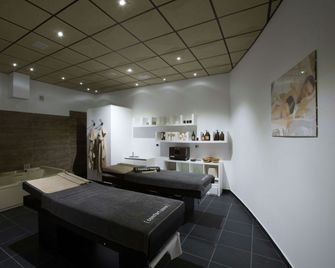 Heraclea Hotel Residence - Policoro - Спальня
