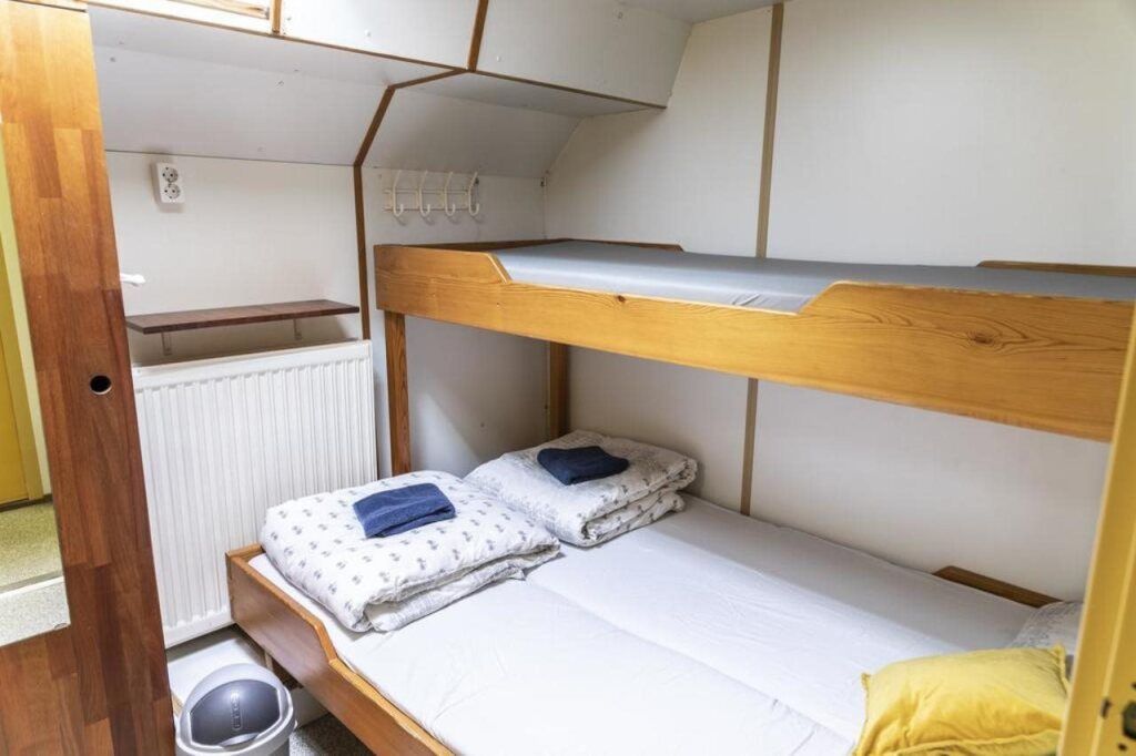 كابينة في إم بي إس نورديرزون