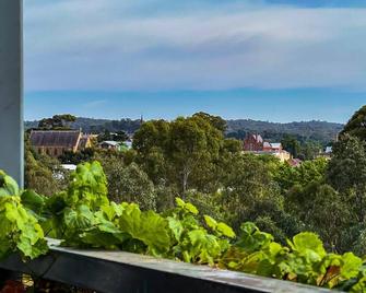 Central View Eco Home - Castlemaine - Balcony