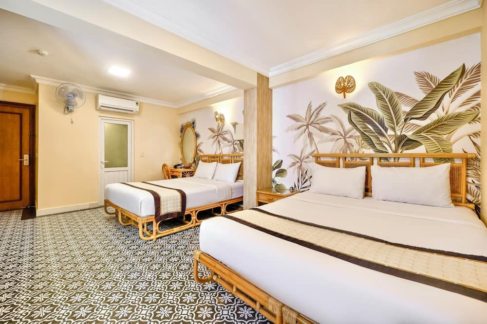 Spring House Saigon central park