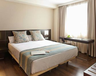 Sercotel Aura Algeciras - Algeciras - Slaapkamer