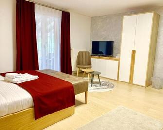 Hotel Adore - Cheseaux-sur-Lausanne - Bedroom