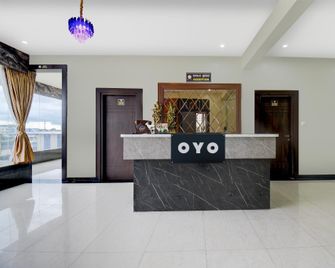 Hotel O Royal Stay - Shravanabelagola - Front desk