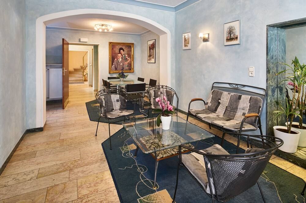 فندق ألفا سنتروم