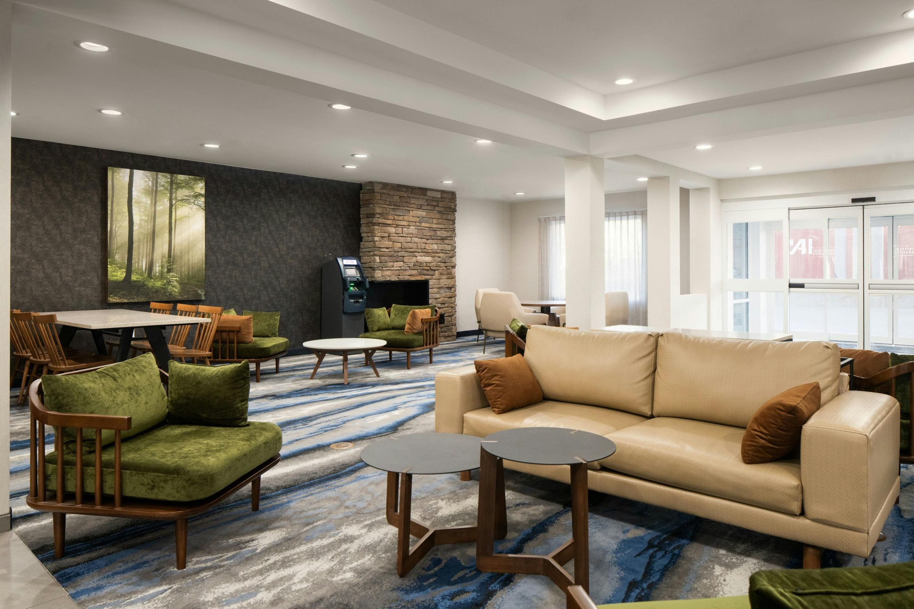 Fairfield Inn & Suites by Marriott Newark Liberty Int'l Airport - Newark - Lounge