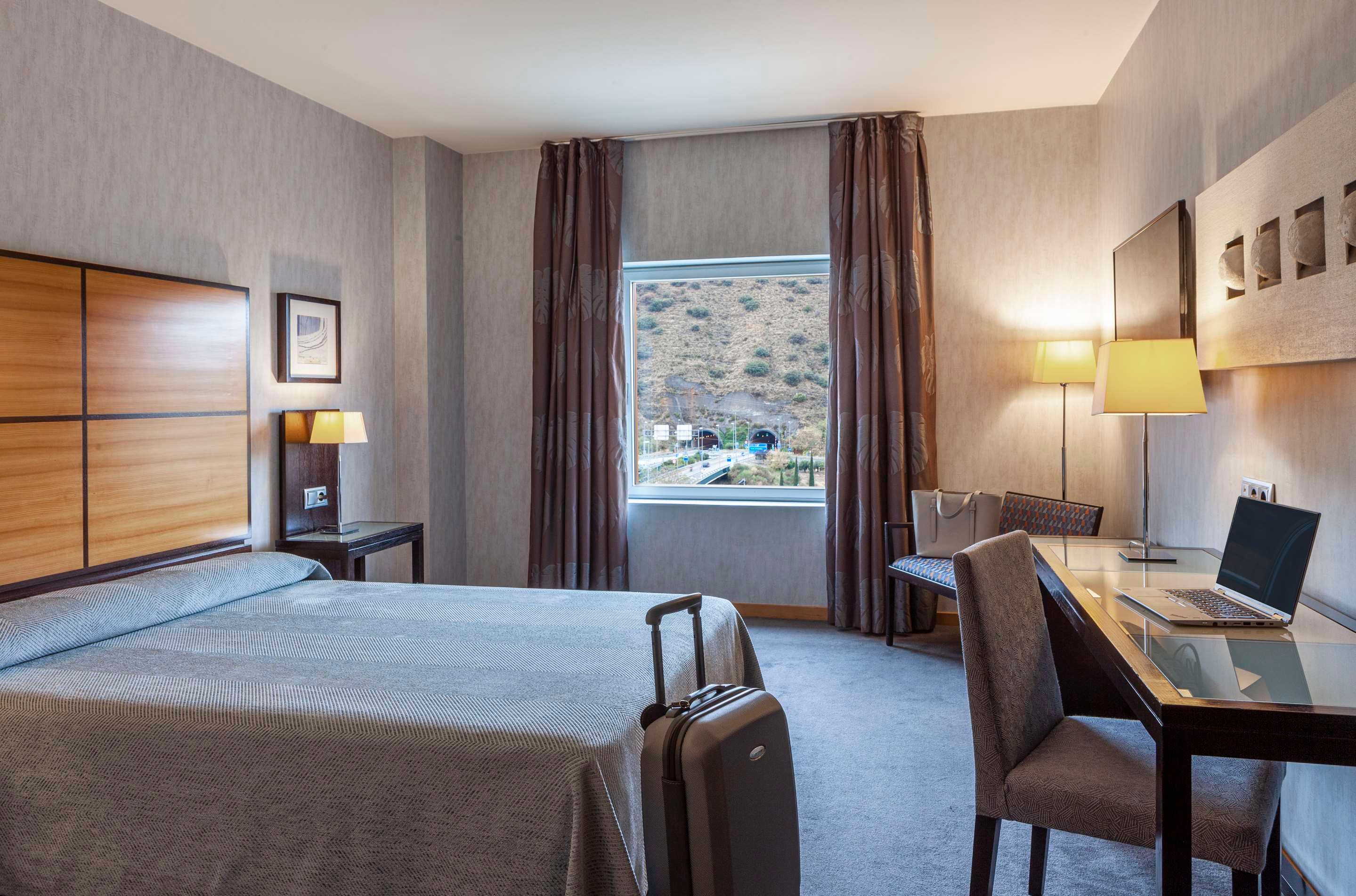 Hotel Macià Real De La Alhambra - גרנדה - חדר שינה