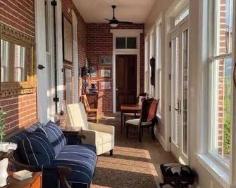 Stuart Manor Bed and Breakfast - Carlisle - Wohnzimmer
