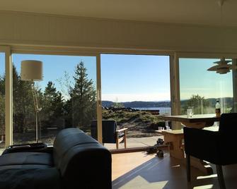 Luxurious, light-flooded vacation home near Oslo - Hønefoss - Huiskamer