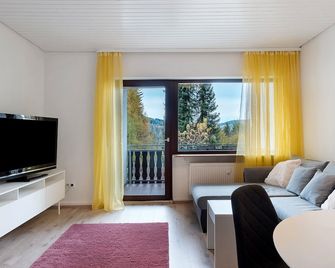 Ferienwohnung Bergblick - Triberg - Living room