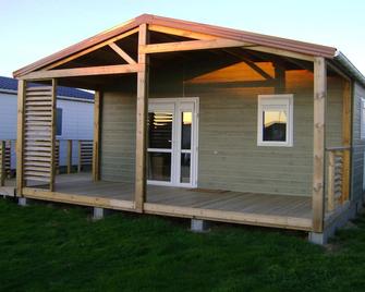 Seaside comfortable cottage near the Normandy landing beaches - Grandcamp-Maisy - Bâtiment
