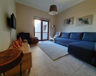 Casa da Serra - Penhas da Saúde - Alcaria - Salon