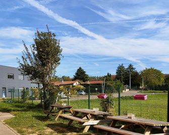 hotelF1 Lyon Bourgoin-Jallieu - L’Isle-d’Abeau
