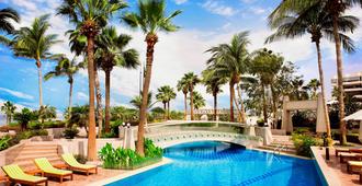 Sheraton Jeddah Hotel - Jeddah - Svømmebasseng