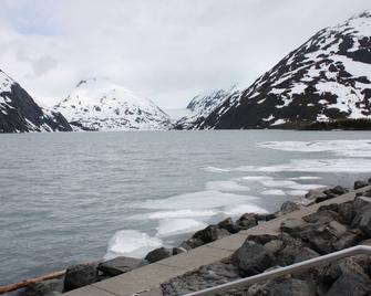 Near Anchorage Airport, Lake Hood and the Cook Inlet Coast - Anchorage - Building