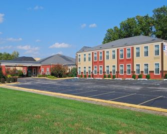 Quality Inn Corydon - Corydon - Gebouw