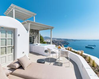 Iconic Santorini, a Boutique Cave Hotel - Imerovigli - Balcón