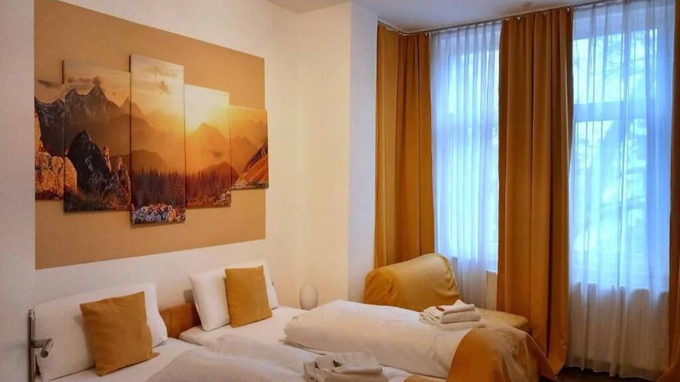 Hotel Karolinger