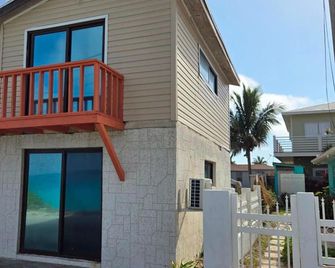 Bimini Beach Getaway #2 - Alice Town - Edificio